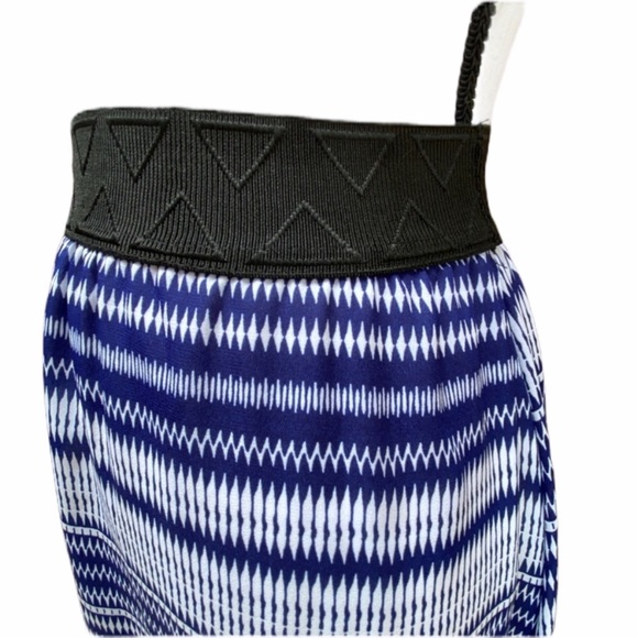 LulaRoe Striped Skirt - Picture 5 of 9